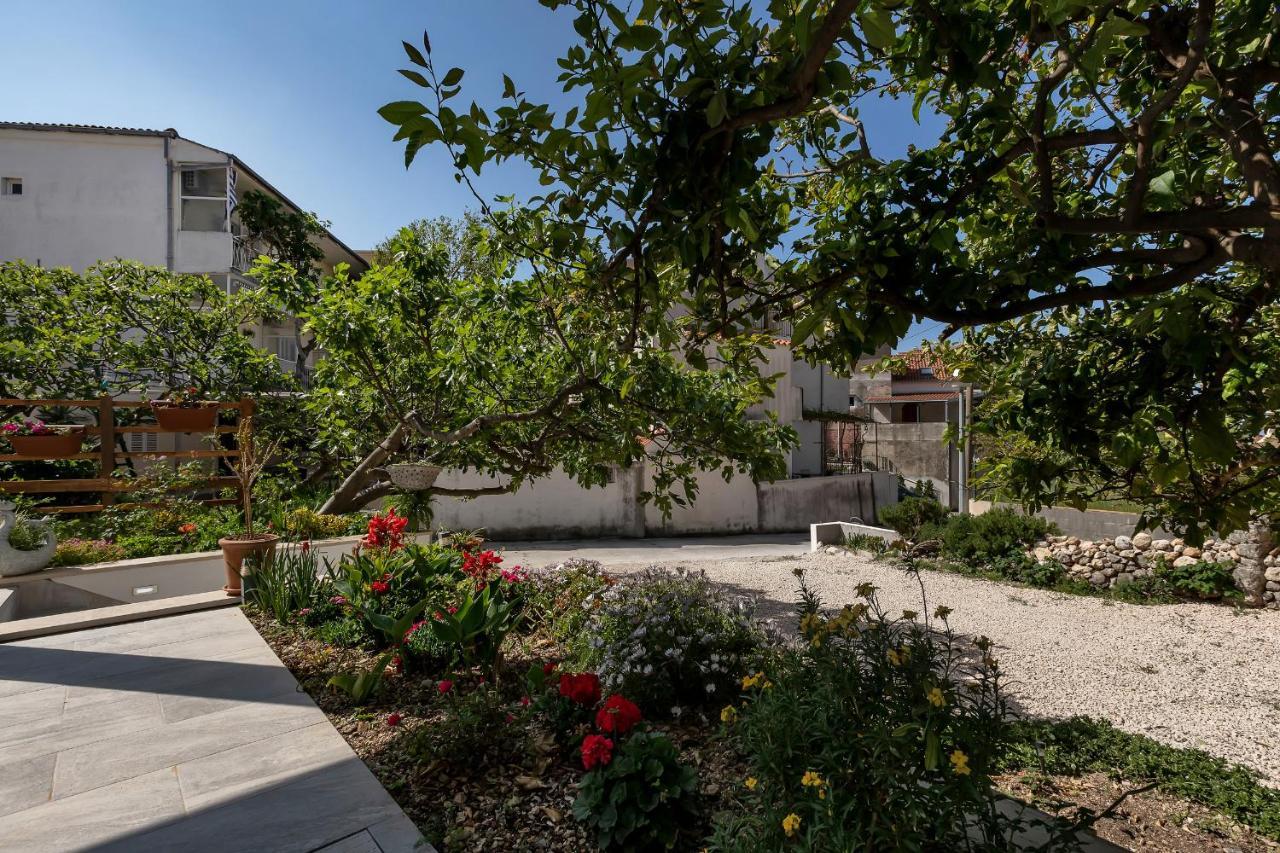 Apartmán Kuca Za Odmor Lemon Tree Makarská Exteriér fotografie