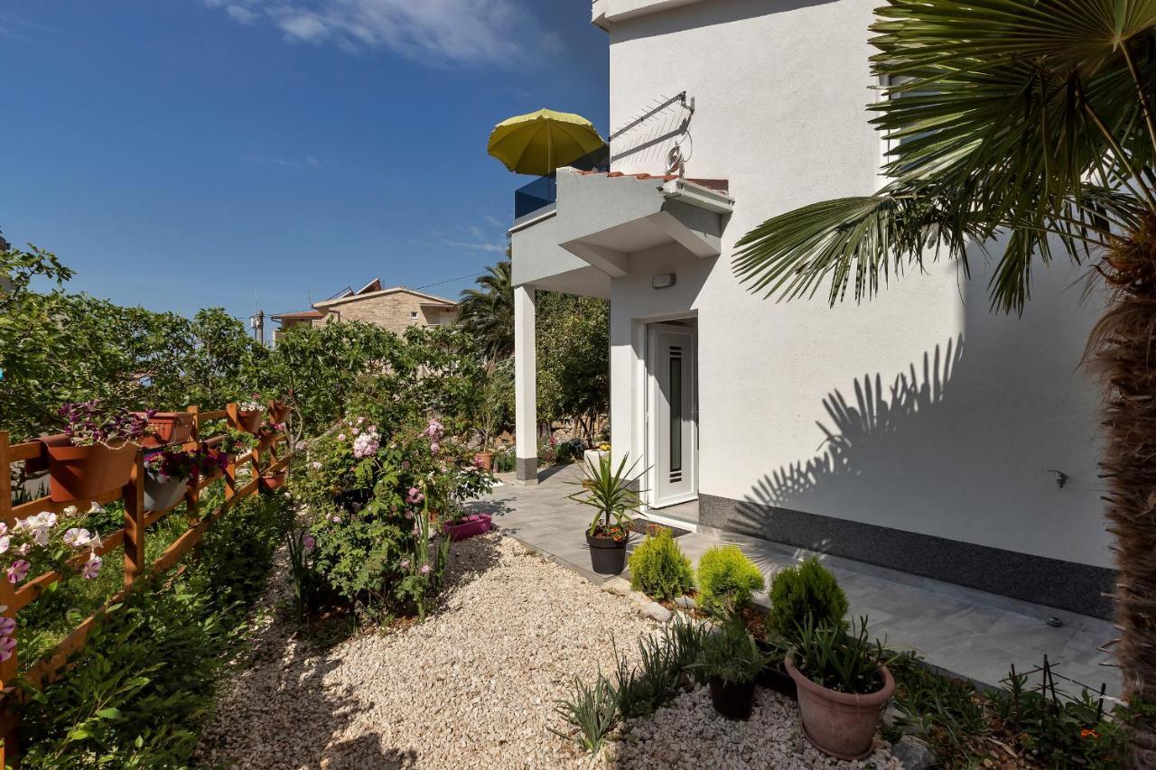 Apartmán Kuca Za Odmor Lemon Tree Makarská Exteriér fotografie