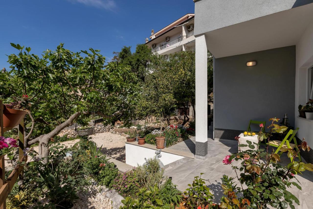Apartmán Kuca Za Odmor Lemon Tree Makarská Exteriér fotografie